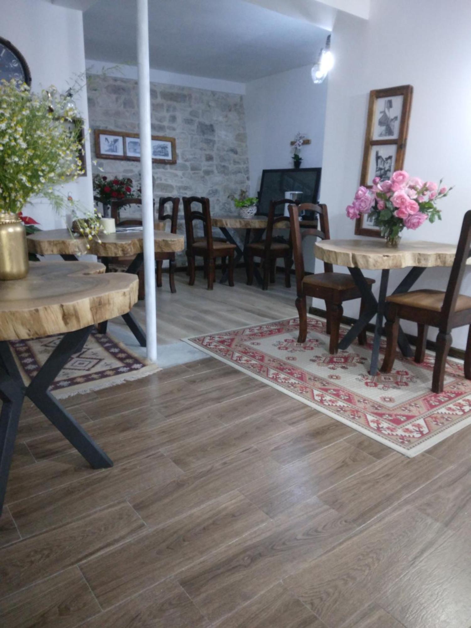Hotel Omer Berat Oda fotoğraf
